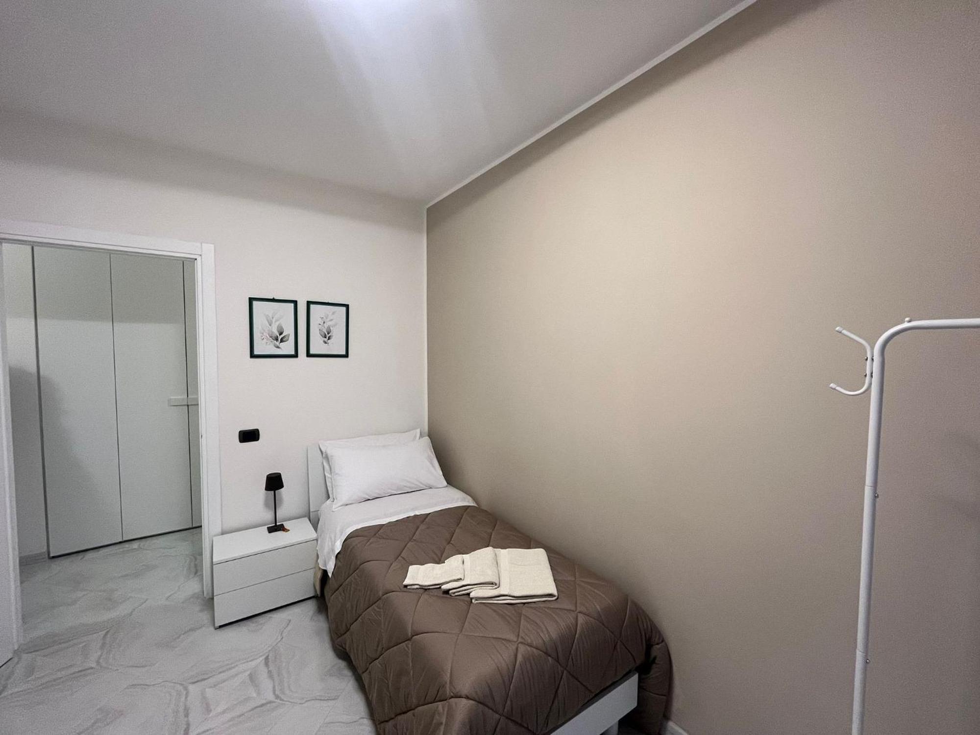 A Casa Di Chiara Apartment Lecce Exterior photo