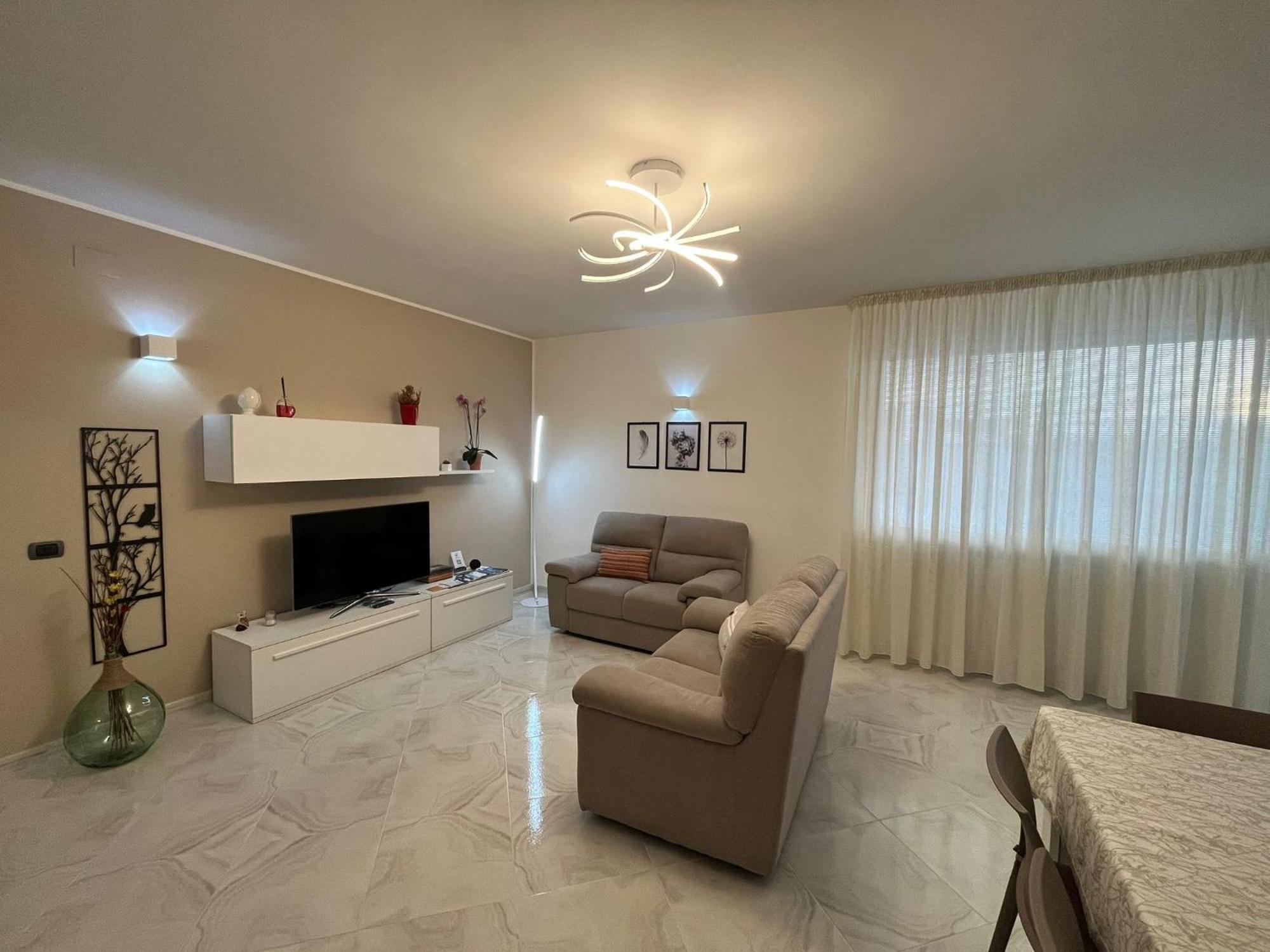 A Casa Di Chiara Apartment Lecce Exterior photo